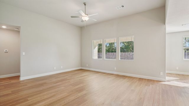 1301 Winters Way, Princeton, TX 75071