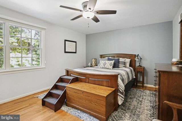 2300 CHESHIRE LN, Alexandria, VA 22307