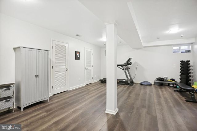 2300 CHESHIRE LN, Alexandria, VA 22307