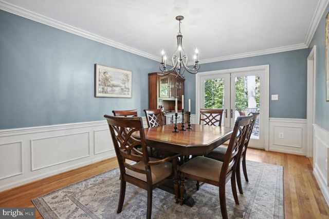 2300 CHESHIRE LN, Alexandria, VA 22307