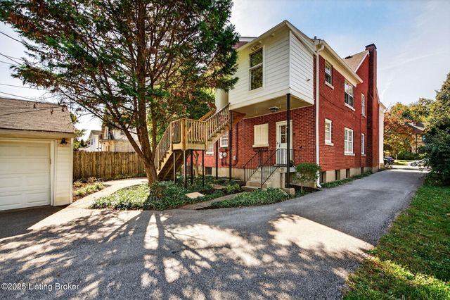 2325 Broadmeade Rd 1, Seneca Gardens, KY 40205