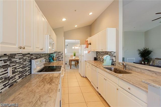 1420 Tiffany LN 2601, Naples, FL 34105