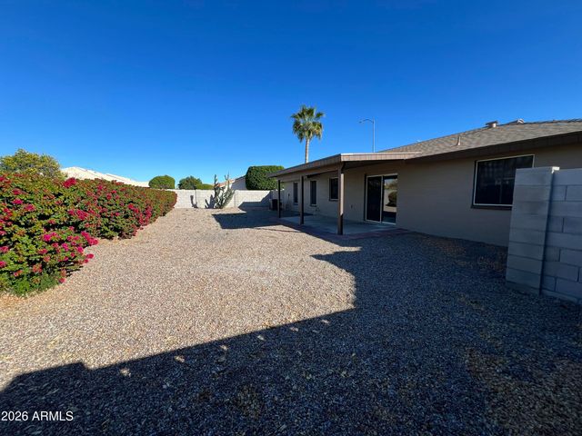 8162 E NOPAL Avenue, Mesa, AZ 85209