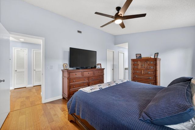 3584 SW Quail Meadow Trail E, Palm City, FL 34990