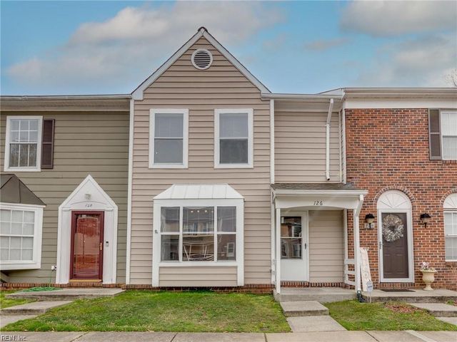 126 Whitewater DR, Newport News, VA 23608