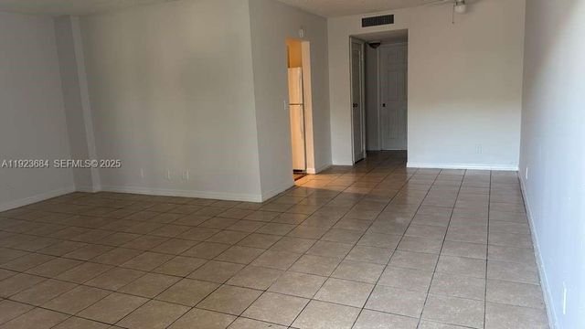 4160 NW 21st St 223D, Lauderhill, FL 33313