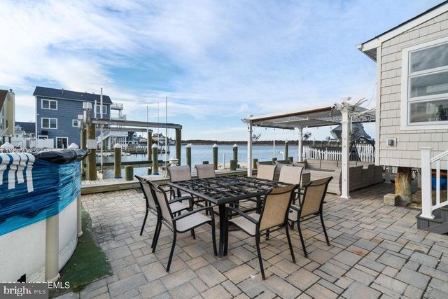 1407 HILO BAY DR, Forked River, NJ 08731