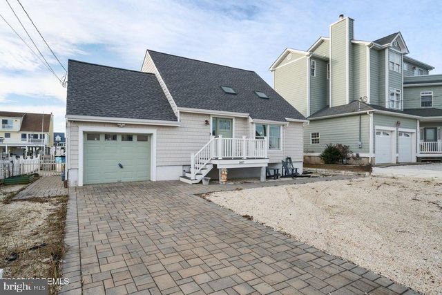 1407 HILO BAY DR, Forked River, NJ 08731