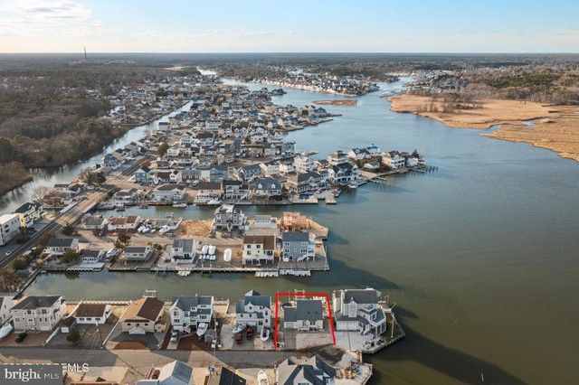 1407 HILO BAY DR, Forked River, NJ 08731