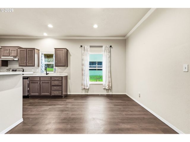 11028 Se TAYLOR PARK Ln, Lyons, OR 97358