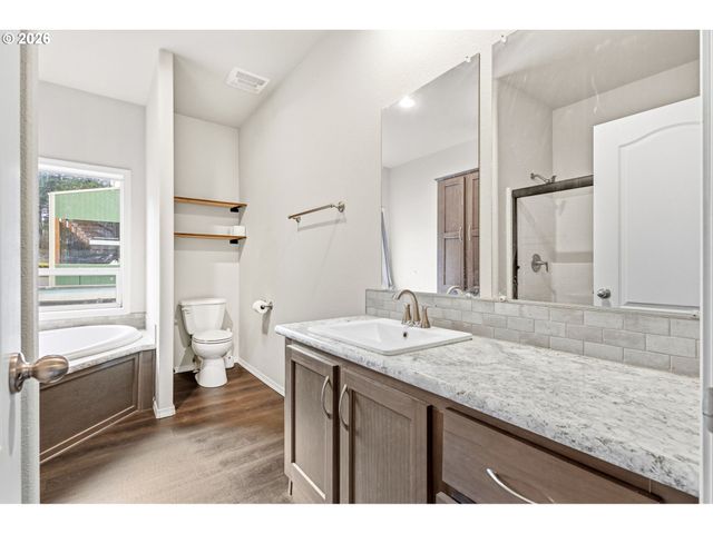 11028 Se TAYLOR PARK Ln, Lyons, OR 97358