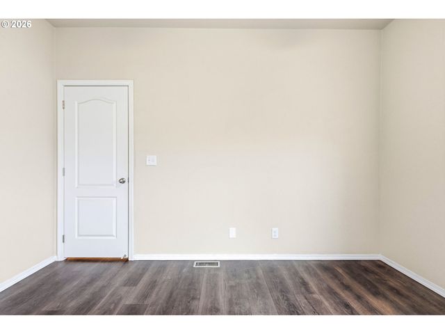 11028 Se TAYLOR PARK Ln, Lyons, OR 97358