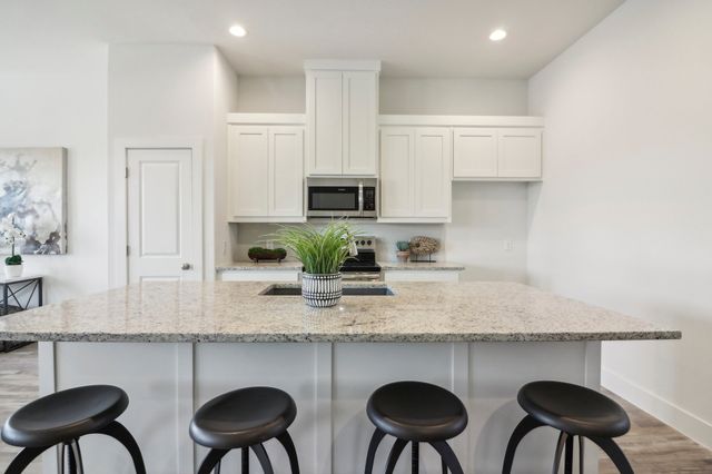 104 Samuel Street, Lewisville, TX 75057