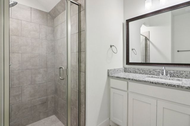 104 Samuel Street, Lewisville, TX 75057