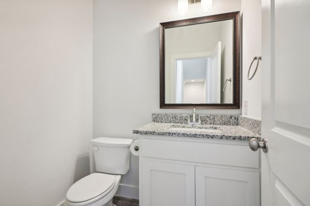 104 Samuel Street, Lewisville, TX 75057