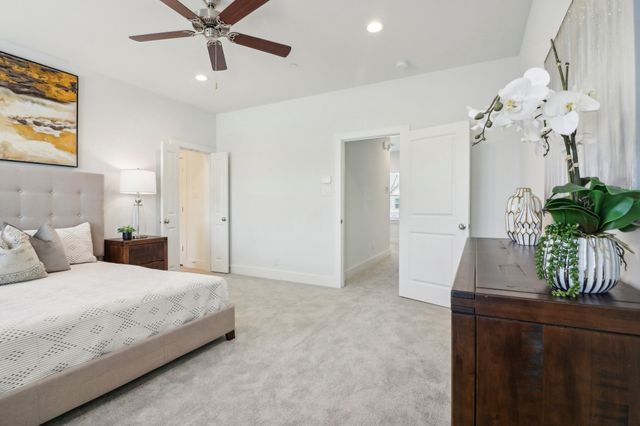 104 Samuel Street, Lewisville, TX 75057