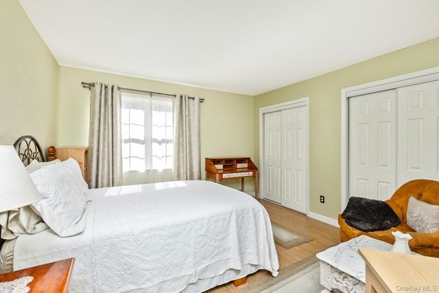 7 Lake Lane, Lake Grove, NY 11755