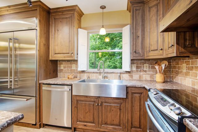 7937 Currier Road, Plain City, OH 43064