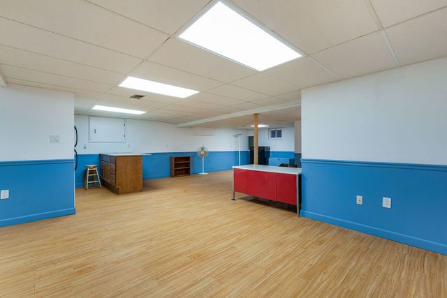 1449 S Shore Court, Barrington, IL 60010