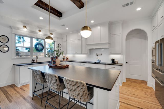 7651 Bald Cypress Drive, Ovilla, TX 75154