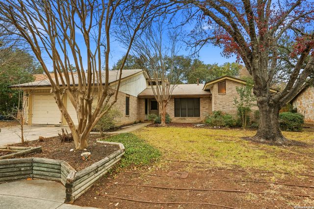 4523 Spotted Oak Woods, San Antonio, TX 78249