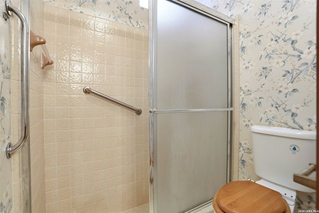 4523 Spotted Oak Woods, San Antonio, TX 78249