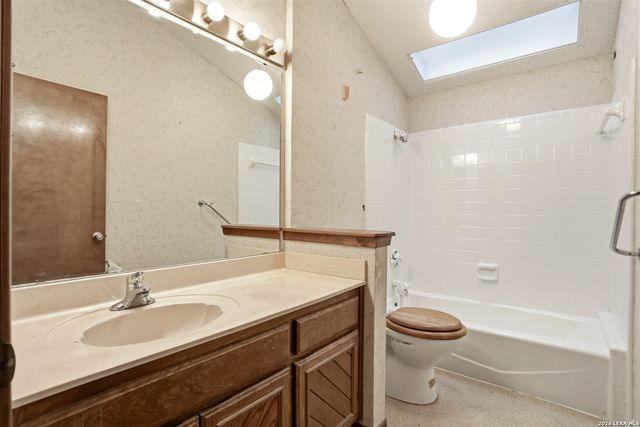 4523 Spotted Oak Woods, San Antonio, TX 78249