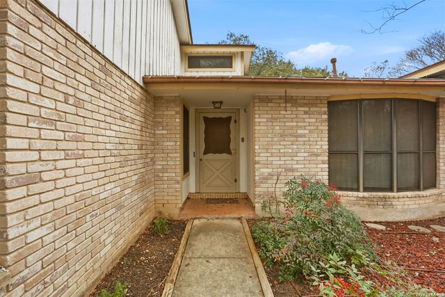 4523 Spotted Oak Woods, San Antonio, TX 78249