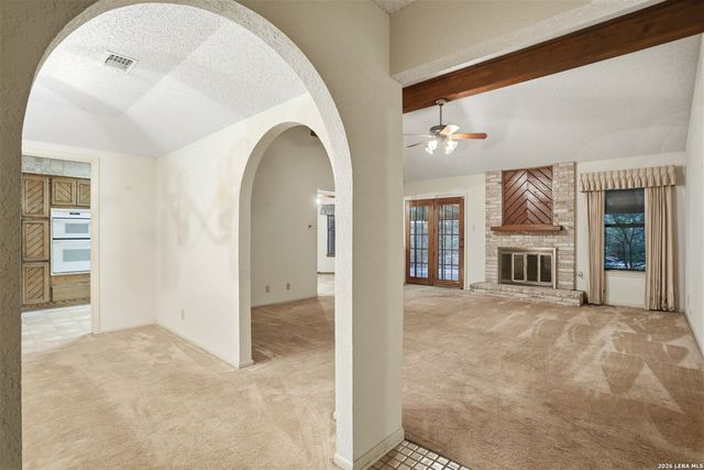 4523 Spotted Oak Woods, San Antonio, TX 78249
