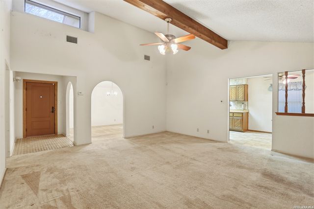 4523 Spotted Oak Woods, San Antonio, TX 78249