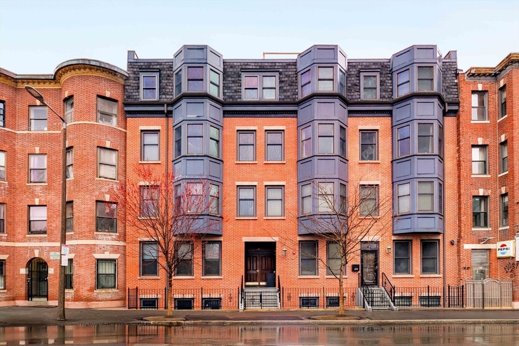 877 Harrison Ave 6, Boston, MA 02118