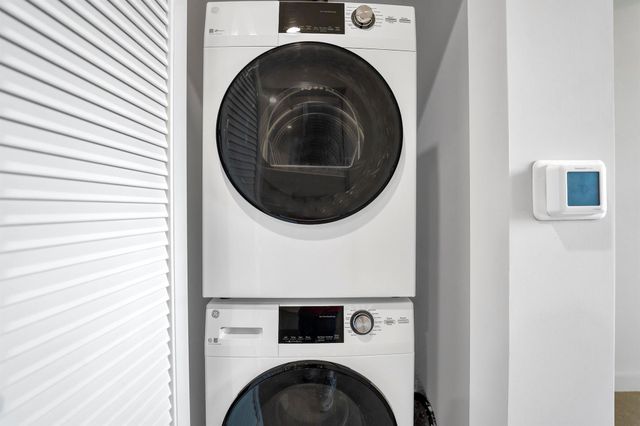 11 E 6th Street 2201, Miami, FL 33132