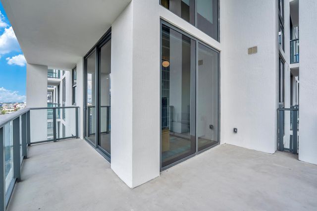 11 E 6th Street 2201, Miami, FL 33132