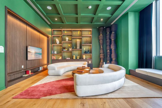 11 E 6th Street 2201, Miami, FL 33132