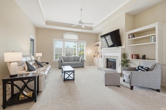 12030 Sycamore Lakes Court, Fort Wayne, IN 46814