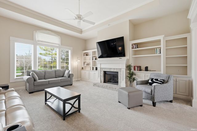 12030 Sycamore Lakes Court, Fort Wayne, IN 46814