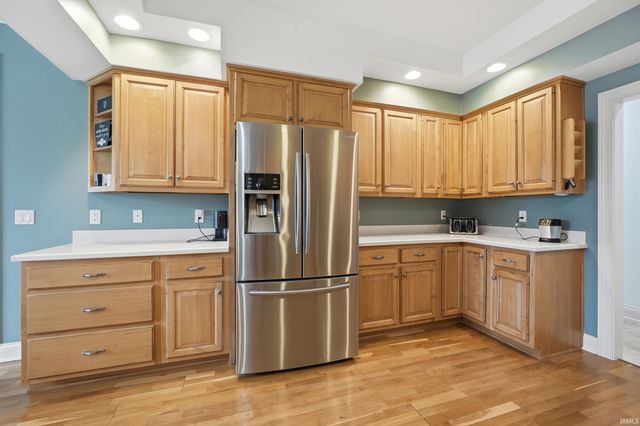 12030 Sycamore Lakes Court, Fort Wayne, IN 46814