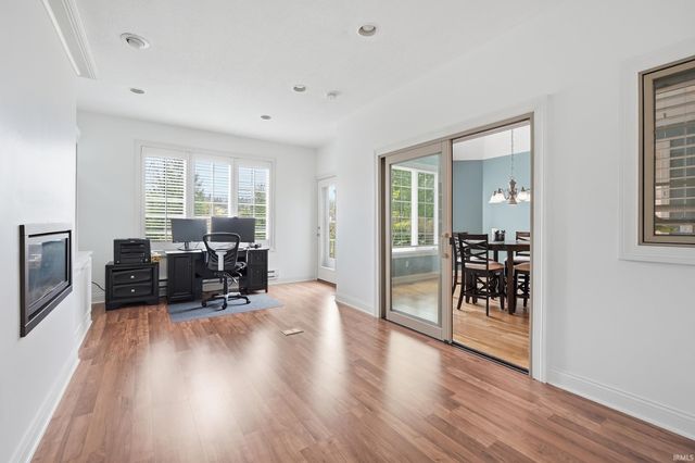 12030 Sycamore Lakes Court, Fort Wayne, IN 46814