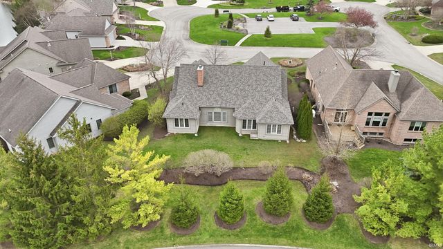 12030 Sycamore Lakes Court, Fort Wayne, IN 46814