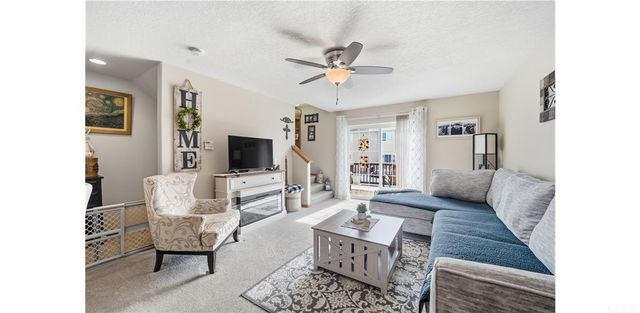 1312 Lois Lane, Waterloo, IA 50702