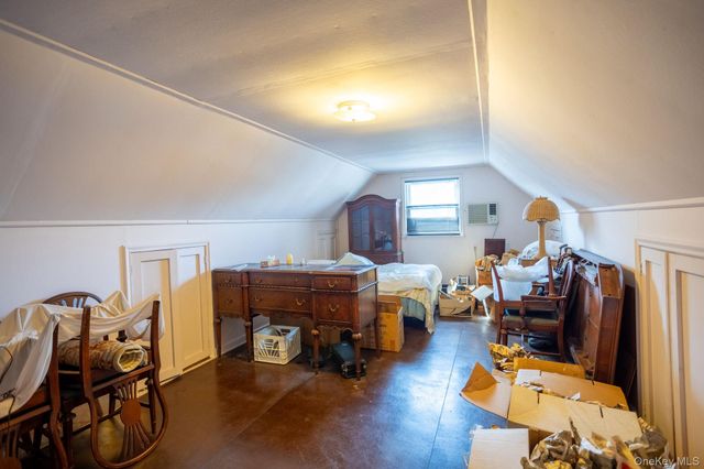 76-14 173rd Street, Fresh Meadows, NY 11366