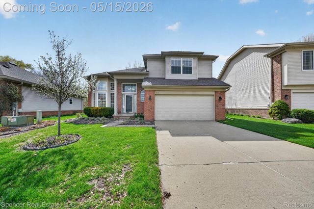3141 Bridlewood Drive, Oakland Charter Township, MI 48306