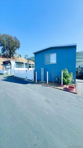 351 E Bradley #40, El Cajon, CA 92021