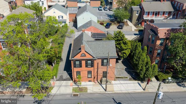 15 N LIME ST, Lancaster, PA 17602