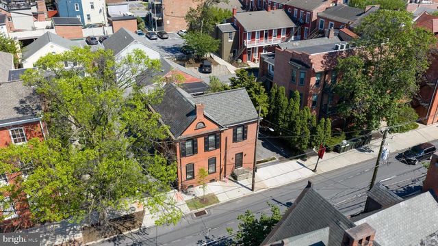 15 N LIME ST, Lancaster, PA 17602