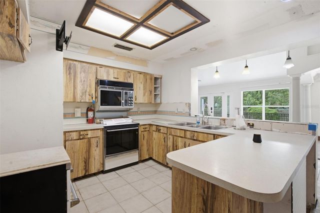 164 E GOODHEART AVENUE, Lake Mary, FL 32746