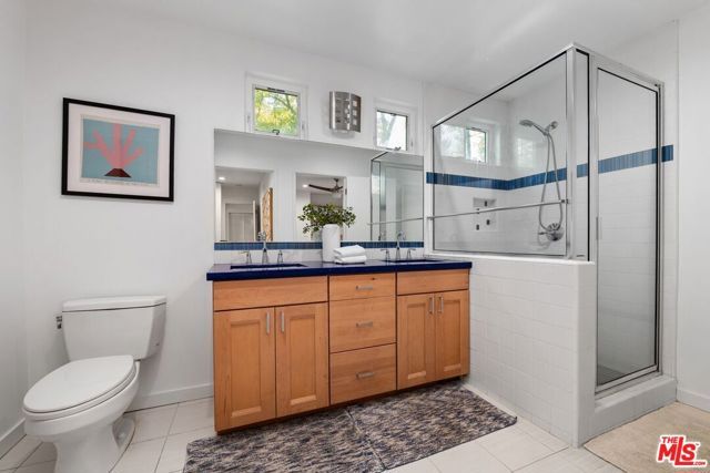 15831 Tobin Way, Sherman Oaks, CA 91403