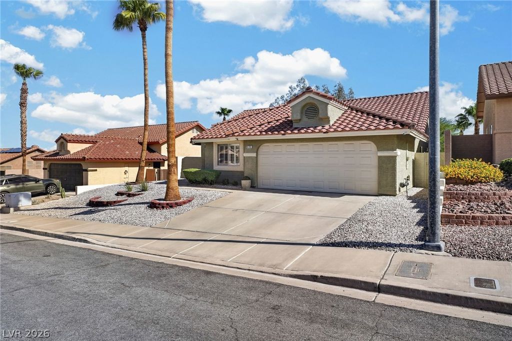 846 Holly Lake Way, Henderson, NV 89002 — exterior