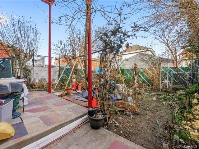 3330 Eastchester Road, Bronx, NY 10469