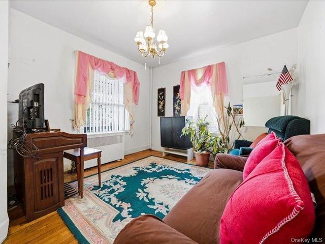 3330 Eastchester Road, Bronx, NY 10469
